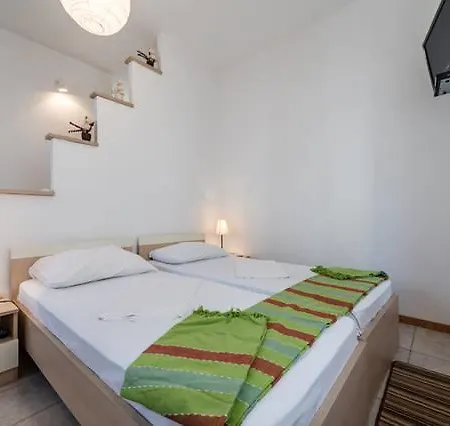 Lima Lazaneo Appartement Jelsa (Hvar)