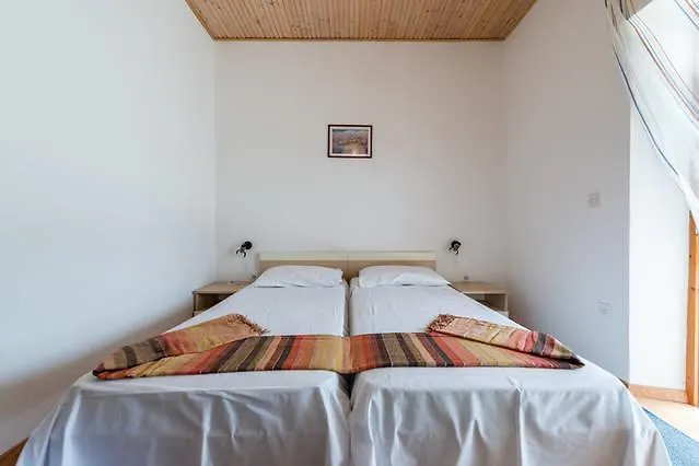 Lima Lazaneo Apartment